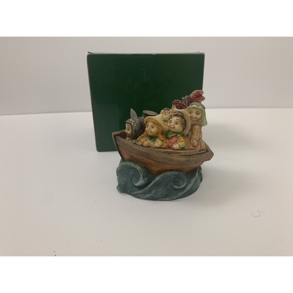 Rare Disney Harmony Kingdom Limited Edition It's A Small World (500) WDWSWO